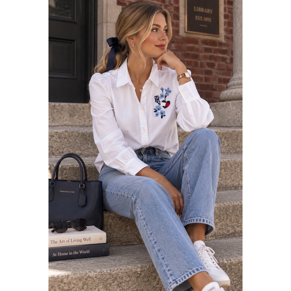 Tommy Hilfiger White Floral Embroidered Button Down Shirt Blouse NWT XS